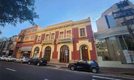 Prédio Comercial para alugar em Centro de 2070.00m² com 15 Garagens