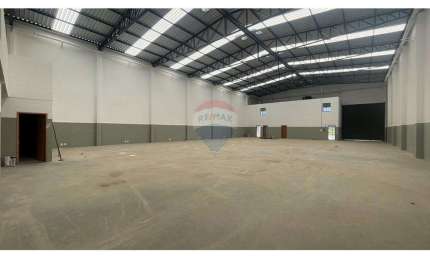 Galpão / Depósito / Armazém para alugar em Centro Industrial E Tecnológico De Santa Bárbara D'oeste de 970.00m²