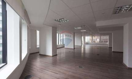 Sala comercial para alugar na Rua Teófilo Otoni, 82, Centro, Rio de Janeiro