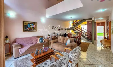 Casa para venda em Jardim Santa Teresa de 360.00m² com 4 Quartos, 1 Suite e 4 Garagens