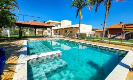 Casa para venda em Jardim Tereza Cristina de 1400.00m² com 4 Quartos, 1 Suite e 10 Garagens