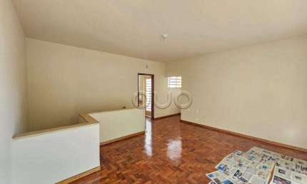 Casa para alugar em Centro de 84.00m² com 2 Quartos