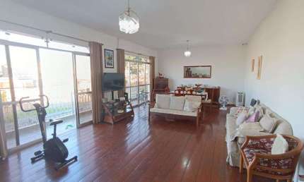 Casa para venda e aluguel em Parque Brasil 500 de 407.98m² com 6 Quartos, 3 Suites e 7 Garagens