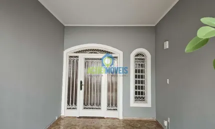 Casa para alugar em São João de 185.00m² com 3 Quartos e 3 Garagens