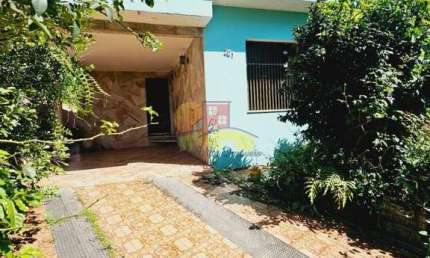 Casa para venda em Vila Palmares de 350.00m² com 3 Quartos, 2 Suites e 4 Garagens