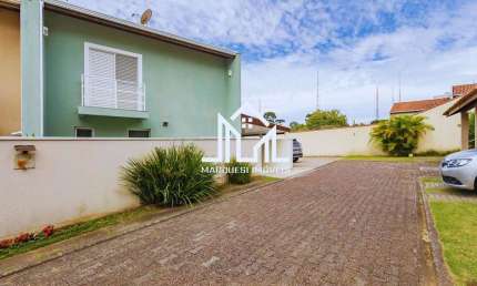 Casa de Condomínio para venda em Pilarzinho de 220.00m² com 3 Quartos, 2 Suites e 2 Garagens