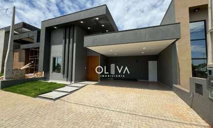 Casa de Condomínio para alugar em Setlife 2 de 253.00m² com 3 Quartos, 3 Suites e 4 Garagens