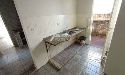 Casa para alugar em Jardim Sumaré de 50.00m² com 2 Quartos e 1 Garagem