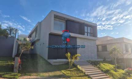 Casa de Condomínio para venda e aluguel em Residencial Jatibela de 560.00m² com 4 Quartos, 4 Suites e 6 Garagens