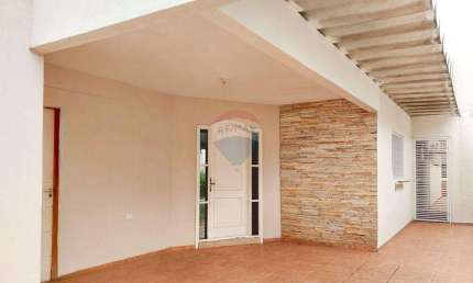 Casa para venda em Jardim Acaray de 267.00m² com 3 Quartos, 1 Suite e 2 Garagens