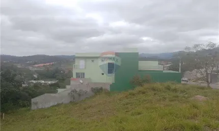 Casa para venda em Jardim Vale Verde de 222.00m² com 5 Quartos, 1 Suite e 2 Garagens