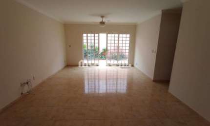 Apartamento para venda em Jardim Irajá de 105.00m² com 3 Quartos, 1 Suite e 1 Garagem