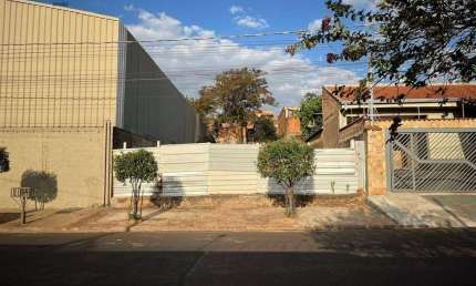 Terreno para venda em Jardim Piratininga de 300.00m²