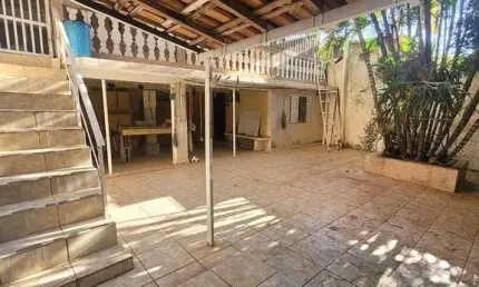 Casa para venda em Vila Queiroz de 179.62m² com 3 Quartos e 3 Garagens