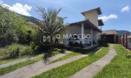 Casa para venda em Praia Da Lagoinha de 441.00m² com 3 Quartos, 3 Suites e 6 Garagens