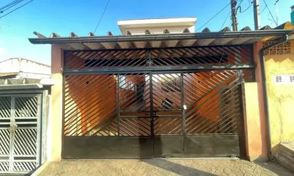 Sobrado para venda em Vila Curuçá de 180.00m² com 4 Quartos, 1 Suite e 2 Garagens
