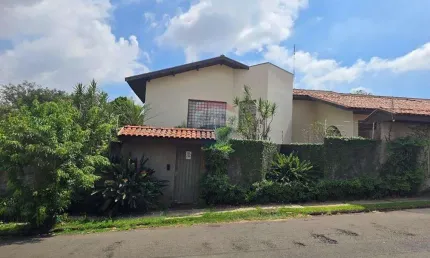 Casa para venda em Vila Santa Therezinha De Menino Jesus de 514.00m² com 6 Quartos, 2 Suites e 4 Garagens