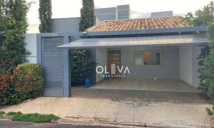 Casa para venda em Jardim Maria Lúcia de 100.00m² com 3 Quartos e 3 Garagens