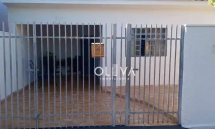Casa para venda em Solo Sagrado I de 150.00m² com 2 Quartos e 2 Garagens