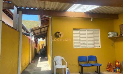 Casa para venda em Residencial São Francisco de 125.00m² com 3 Quartos, 1 Suite e 2 Garagens