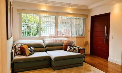Sobrado para venda em Conceição de 371.00m² com 3 Quartos, 2 Suites e 5 Garagens