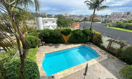 Casa para venda em Parque Dos Príncipes de 650.00m² com 5 Quartos, 5 Suites e 3 Garagens
