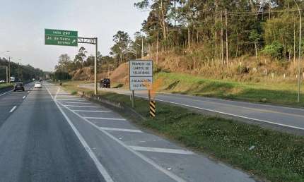 Terreno à venda na Rodovia Régis Bitencourt, 930948, Itaquaciara, Itapecerica da Serra