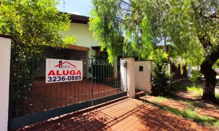 Casa para alugar em Jardim Santa Genebra Ii (barão Geraldo) de 170.00m² com 3 Quartos, 1 Suite e 3 Garagens