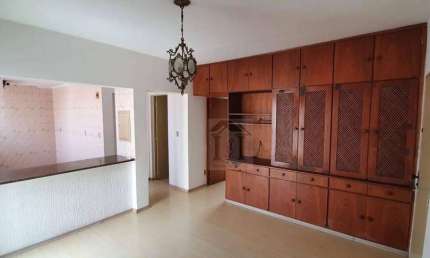 Apartamento para alugar em Centro de 57.00m² com 2 Quartos e 1 Garagem