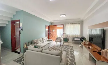Casa para venda em Santa Terezinha de 250.00m² com 3 Quartos, 1 Suite e 4 Garagens