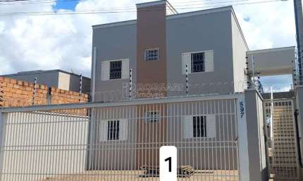Apartamento para venda e aluguel em Jardim Indaiá de 46.00m² com 2 Quartos e 1 Garagem