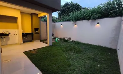 Casa para venda em Casablanca de 86.00m² com 2 Quartos, 1 Suite e 2 Garagens