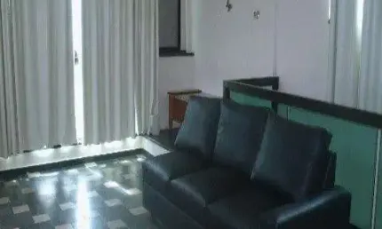 Casa para venda em Vila Suarão de 500.00m² com 4 Quartos, 1 Suite e 3 Garagens