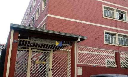 Apartamento para alugar em Centro de 58.00m² com 2 Quartos e 1 Garagem