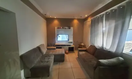 Casa para venda em Jardim Santa Cruz de 250.00m² com 3 Quartos, 1 Suite e 2 Garagens