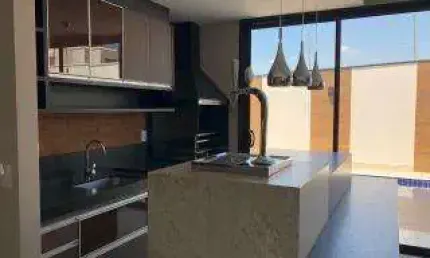 Sobrado para venda e aluguel em Jardim Residencial Maria Dulce de 240.00m² com 3 Quartos, 1 Suite e 4 Garagens