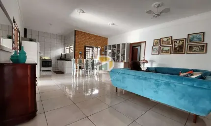 Chácara para venda em Área Rural De Mogi Guaçu de 240.00m² com 2 Quartos, 1 Suite e 2 Garagens