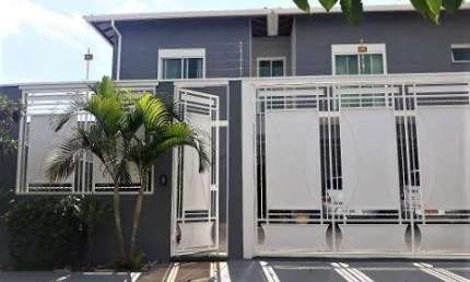 Casa para venda em Vila Suíça de 350.00m² com 3 Quartos, 1 Suite e 5 Garagens