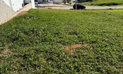 Terreno en Condomínio para venda em Villagio Azzure de 440.00m²