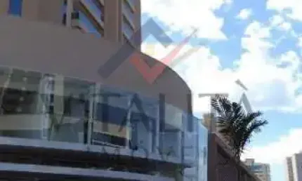 Prédio Comercial para alugar em Condomínio Itamaraty de 382.00m² com 5 Garagens