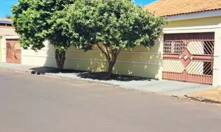 Casa para venda em Jardim Primavera de 140.00m² com 3 Quartos, 1 Suite e 2 Garagens