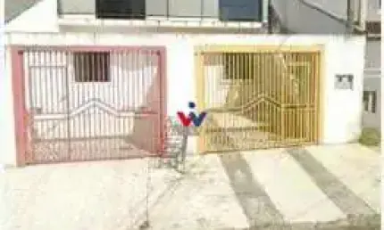Sobrado para venda em Sítio Cercado de 150.00m² com 5 Quartos e 1 Garagem