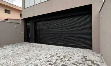 Sala Comercial para alugar em Vila Das Palmeiras de 194.00m²