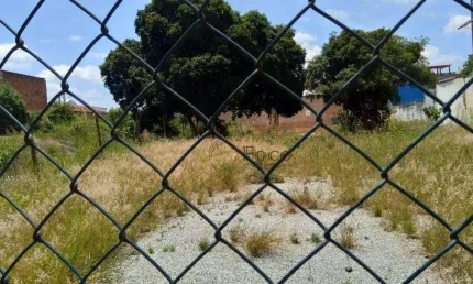 Terreno à venda na Vila Galvão, Guarulhos 