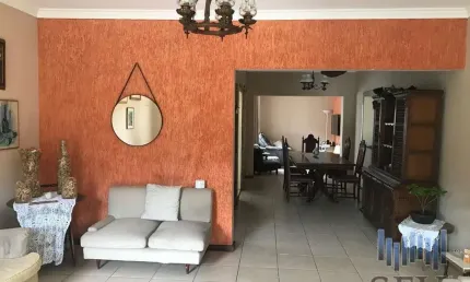 Sobrado para venda em Indianópolis de 160.00m² com 3 Quartos, 1 Suite e 3 Garagens