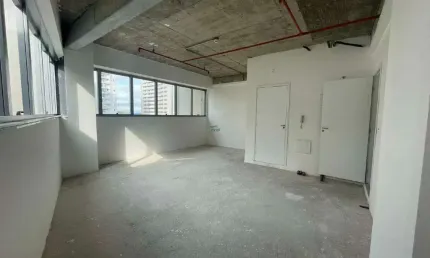 Sala Comercial para alugar em Vila da Serra de 40.00m²