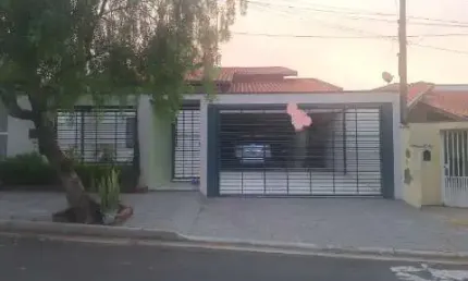 Casa para venda em Jardim Europa de 250.00m² com 3 Quartos e 1 Suite