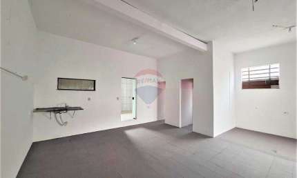 Sala Comercial para alugar em Jardim Sônia de 80.00m² com 2 Garagens