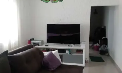 Sobrado para venda em Centro de 208.00m² com 3 Quartos, 1 Suite e 3 Garagens