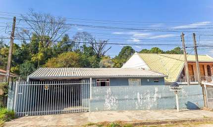 Casa para venda em Rio Verde de 185.00m² com 4 Quartos, 1 Suite e 1 Garagem